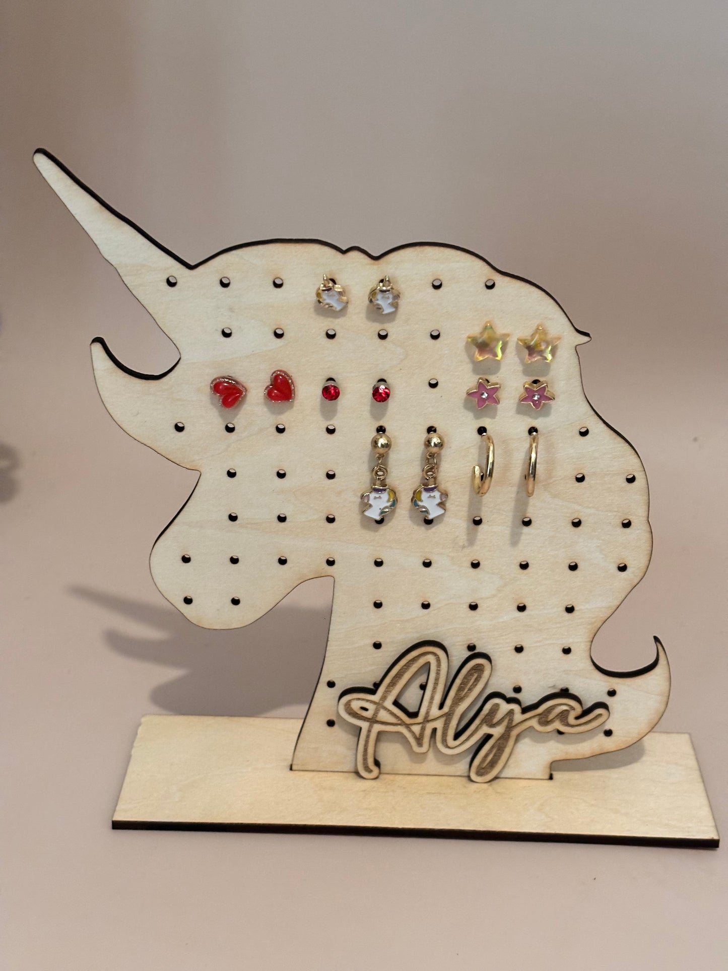 Présentoir à Boucles d’Oreilles Licorne en Bois – Personnalisé avec Prénom – Rangement Bijoux Enfant