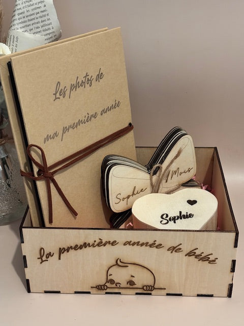Coffret naissance personnalisé – La première année de bébé