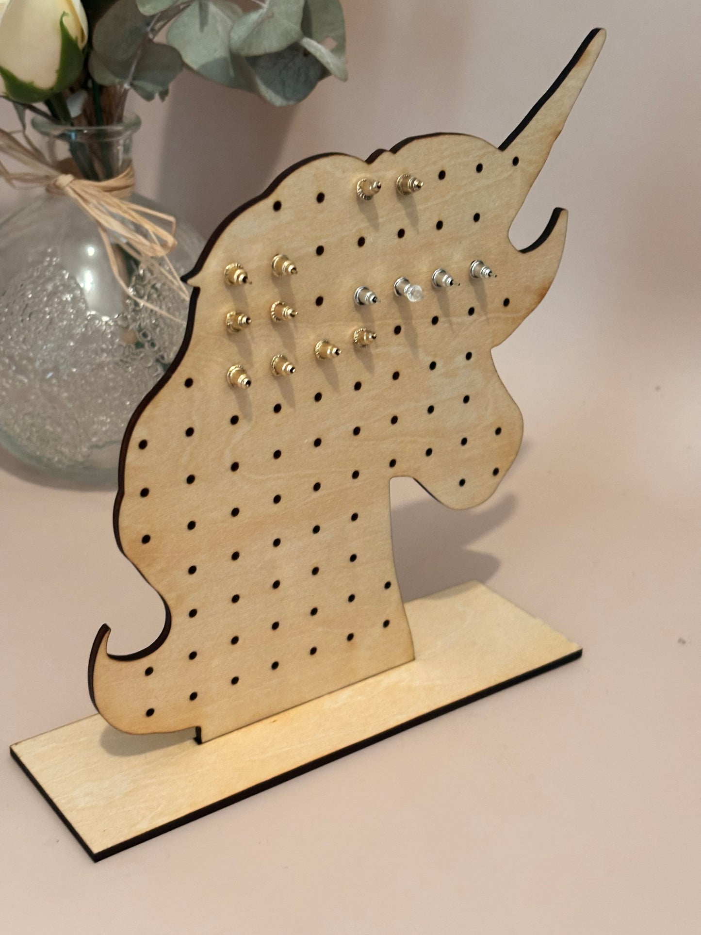 Présentoir à Boucles d’Oreilles Licorne en Bois – Personnalisé avec Prénom – Rangement Bijoux Enfant